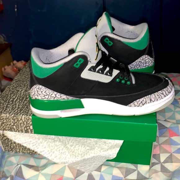 Jordan 3’s